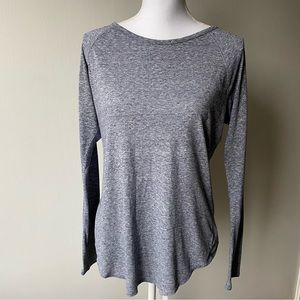 ATHLETA Shirt Medium Heather Knit Top Long Sleeve Scoop Neck Activewear Womens